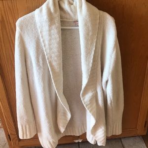 White super soft sweater